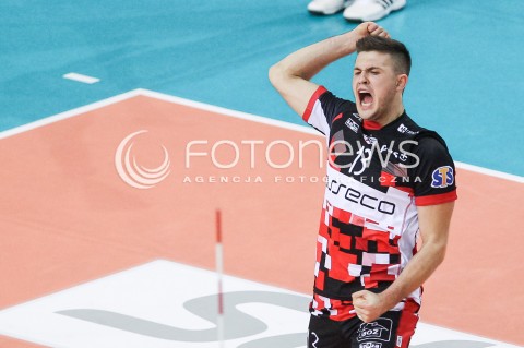  22.11.2017 RZESZOW <br />SIATKOWKA PLUS LIGA 2017/2018 MEN VOLLEYBALL POLAND POLISH PLUSLIGA LEAGUE SEASON 2017/2018 <br />MECZ ASSECO RESOVIA RZESZOW - ALURON VIRTU WARTA ZAWIERCIE <br />N/Z MATEUSZ MASLOWSKI SYLWETKA RADOSC EMOCJE <br /> 