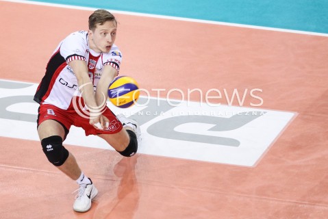  22.11.2017 RZESZOW <br />SIATKOWKA PLUS LIGA 2017/2018 MEN VOLLEYBALL POLAND POLISH PLUSLIGA LEAGUE SEASON 2017/2018 <br />MECZ ASSECO RESOVIA RZESZOW - ALURON VIRTU WARTA ZAWIERCIE <br />N/Z ELVISS KRASTINS SYLWETKA <br /> 