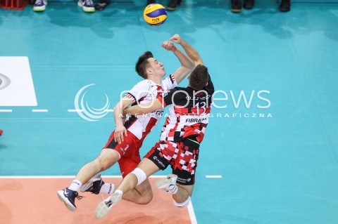  22.11.2017 RZESZOW <br />SIATKOWKA PLUS LIGA 2017/2018 MEN VOLLEYBALL POLAND POLISH PLUSLIGA LEAGUE SEASON 2017/2018 <br />MECZ ASSECO RESOVIA RZESZOW - ALURON VIRTU WARTA ZAWIERCIE <br />N/Z MICHAL KEDZIERSKI MATEUSZ MASLOWSKI OBRONA <br /> 