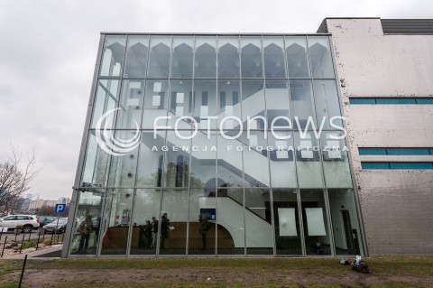  27.11.2017 WARSZAWA<br />
KONFERENCJA W CENTRUM KULTURY MUZULMASKIEJ DOTYCZACA DEWASTACJI OSRODKA<br />
N/Z POWYBIJANE SZYBY <br />
 