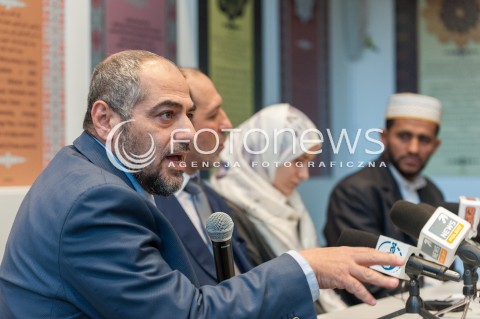  27.11.2017 WARSZAWA<br />
KONFERENCJA W CENTRUM KULTURY MUZULMASKIEJ DOTYCZACA DEWASTACJI OSRODKA<br />
N/Z ABDUL JABBAR KOUBAISY DYREKTOR OSRODKA KULTIRY MUZULMANSKIEJ<br />
 