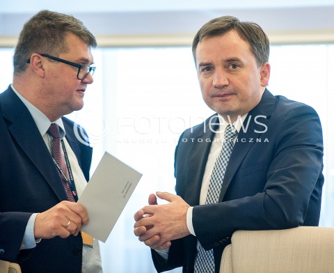  28.11.2017 WARSZAWA<br />POSIEDZENIE RADY MINISTROW<br />N/Z ZBIGNIEW ZIOBRO MACIEJ WASIK<br /> 