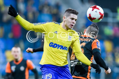  29.11.2017 GDYNIA<br />PILKA NOZNA - PUCHAR POLSKI PZPN 2017/2018<br />MECZ ARKA GDYNIA - CHROBRY GLOGOW<br />N/Z MICHAL MARCJANIK KONRAD KACZMAREK<br /> 