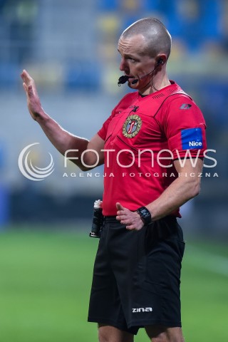  29.11.2017 GDYNIA<br />PILKA NOZNA - PUCHAR POLSKI PZPN 2017/2018<br />MECZ ARKA GDYNIA - CHROBRY GLOGOW<br />N/Z KORNEL PASZKIEWICZ<br /> 