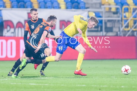  29.11.2017 GDYNIA<br />PILKA NOZNA - PUCHAR POLSKI PZPN 2017/2018<br />MECZ ARKA GDYNIA - CHROBRY GLOGOW<br />N/Z ROBERT MANDRYSZ MICHAL ZEBRAKOWSKI<br /> 