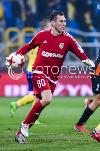  29.11.2017 GDYNIA<br />PILKA NOZNA - PUCHAR POLSKI PZPN 2017/2018<br />MECZ ARKA GDYNIA - CHROBRY GLOGOW<br />N/Z KRZYSZTOF PILARZ<br /> 