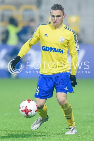  29.11.2017 GDYNIA<br />PILKA NOZNA - PUCHAR POLSKI PZPN 2017/2018<br />MECZ ARKA GDYNIA - CHROBRY GLOGOW<br />N/Z MICHAL NALEPA<br /> 