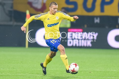  29.11.2017 GDYNIA<br />PILKA NOZNA - PUCHAR POLSKI PZPN 2017/2018<br />MECZ ARKA GDYNIA - CHROBRY GLOGOW<br />N/Z SZYMON NOWICKI<br /> 