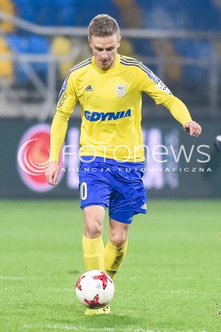  29.11.2017 GDYNIA<br />PILKA NOZNA - PUCHAR POLSKI PZPN 2017/2018<br />MECZ ARKA GDYNIA - CHROBRY GLOGOW<br />N/Z MATEUSZ SZWOCH<br /> 