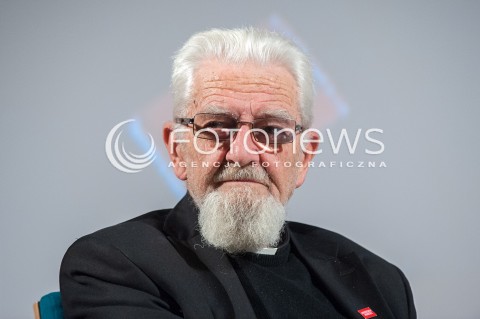  01.12.2017 WARSZAWA<br />SPOTKANIE Z KSIEDZEM ADAMEM BONIECKIM W MUZEUM POLIN PT. WOLNOSCI ODDAC NIE UMIEM <br />N/Z ADAM BONIECKI<br /> 