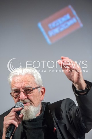  01.12.2017 WARSZAWA<br />SPOTKANIE Z KSIEDZEM ADAMEM BONIECKIM W MUZEUM POLIN PT. WOLNOSCI ODDAC NIE UMIEM <br />N/Z ADAM BONIECKI<br /> 