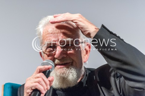  01.12.2017 WARSZAWA<br />SPOTKANIE Z KSIEDZEM ADAMEM BONIECKIM W MUZEUM POLIN PT. WOLNOSCI ODDAC NIE UMIEM <br />N/Z ADAM BONIECKI<br /> 