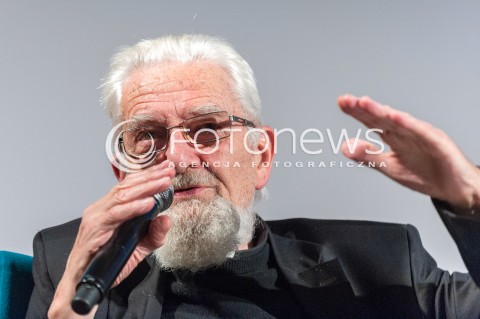  01.12.2017 WARSZAWA<br />SPOTKANIE Z KSIEDZEM ADAMEM BONIECKIM W MUZEUM POLIN PT. WOLNOSCI ODDAC NIE UMIEM <br />N/Z ADAM BONIECKI<br /> 