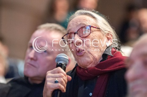  01.12.2017 WARSZAWA<br />SPOTKANIE Z KSIEDZEM ADAMEM BONIECKIM W MUZEUM POLIN PT. WOLNOSCI ODDAC NIE UMIEM <br />N/Z MAJA KOMOROWSKA WOJCIECH LEMANSKI<br /> 