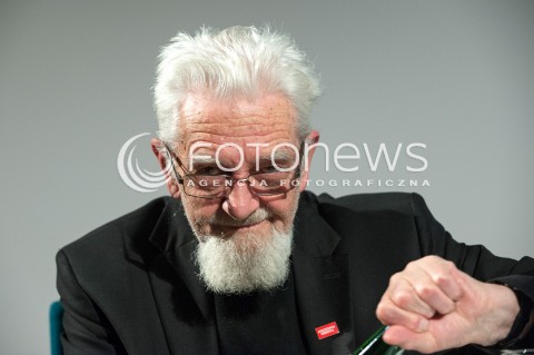  01.12.2017 WARSZAWA<br />SPOTKANIE Z KSIEDZEM ADAMEM BONIECKIM W MUZEUM POLIN PT. WOLNOSCI ODDAC NIE UMIEM <br />N/Z ADAM BONIECKI<br /> 