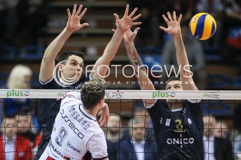  01.12.2017 RZESZOW<br />SIATKOWKA PLUSLIGA 2017/2018 MEN VOLLEYBALL POLAND POLISH PLUS LIGA LEAGUE SEASON 2017/2018<br />MECZ ASSECO RESOVIA RZESZOW - ONICO WARSZAWA <br />N/Z ANTOINE BRIZARD ANDRZEJ WRONA BLOK <br /> 