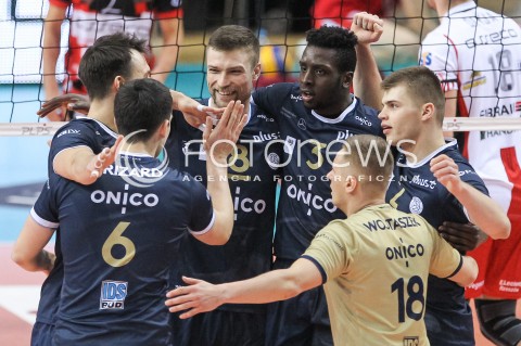  01.12.2017 RZESZOW<br />SIATKOWKA PLUSLIGA 2017/2018 MEN VOLLEYBALL POLAND POLISH PLUS LIGA LEAGUE SEASON 2017/2018<br />MECZ ASSECO RESOVIA RZESZOW - ONICO WARSZAWA <br />N/Z ANDRZEJ WRONA SHARONE VERNON - EVANS BARTOSZ KWOLEK RADOSC EMOCJE <br /> 