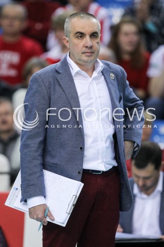  01.12.2017 RZESZOW<br />SIATKOWKA PLUSLIGA 2017/2018 MEN VOLLEYBALL POLAND POLISH PLUS LIGA LEAGUE SEASON 2017/2018<br />MECZ ASSECO RESOVIA RZESZOW - ONICO WARSZAWA <br />N/Z ROBERTO SERNIOTTI - I TRENER ( HEAD COACH ) SYLWETKA<br /> 