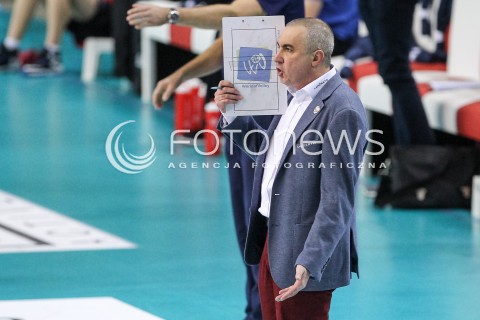  01.12.2017 RZESZOW<br />SIATKOWKA PLUSLIGA 2017/2018 MEN VOLLEYBALL POLAND POLISH PLUS LIGA LEAGUE SEASON 2017/2018<br />MECZ ASSECO RESOVIA RZESZOW - ONICO WARSZAWA <br />N/Z ROBERTO SERNIOTTI - I TRENER ( HEAD COACH ) SYLWETKA<br /> 