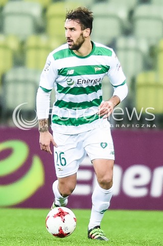  01.12.2017 GDANSK <br />PILKA NOZNA - EKSTRAKLASA SEZON 2017/2018<br />MECZ LECHIA GDANSK - SLASK WROCLAW<br />N/Z BLAZEJ AUGUSTYN<br /> 