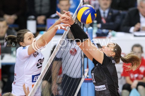  03.12.2017 RZESZOW <br />SIATKOWKA LIGA SIATKOWKI KOBIET LSK 2017/2018 WOMEN VOLLEYBALL POLAND POLISH LEAGUE <br />MECZ DEVELOPRES SKYRES RZESZOW - LKS COMMERCECON LODZ <br />N/Z JELENA BLAGOJEVIC LUCIE MUHLSTEINOVA <br /> 