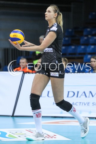  03.12.2017 RZESZOW <br />SIATKOWKA LIGA SIATKOWKI KOBIET LSK 2017/2018 WOMEN VOLLEYBALL POLAND POLISH LEAGUE <br />MECZ DEVELOPRES SKYRES RZESZOW - LKS COMMERCECON LODZ <br />N/Z ZUZANNA EFIMIENKO - MLOTKOWSKA SYLWETKA <br /> 