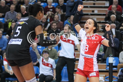  03.12.2017 RZESZOW <br />SIATKOWKA LIGA SIATKOWKI KOBIET LSK 2017/2018 WOMEN VOLLEYBALL POLAND POLISH LEAGUE <br />MECZ DEVELOPRES SKYRES RZESZOW - LKS COMMERCECON LODZ <br />N/Z KRYSTYNA STRASZ REGIANE BIDIAS RADOSC EMOCJE <br /> 