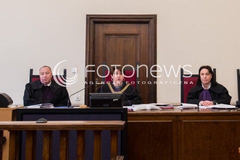  04.12.2017 GDANSK <br />POSIEDZENIE NIEJAWNE W SADZIE OKREGOWYM W GDANSKU W SPRAWIE JAROSLAWA KACZYNSKIEGO PRZECIWKO LECHOWI WALESIE<br />N/Z PIOTR KOWALSKI WERONIKA KLAWONN URSZULA MALAK<br /> 