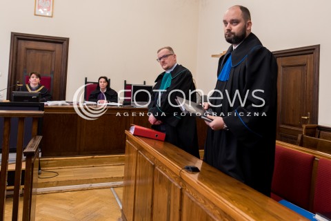  04.12.2017 GDANSK <br />POSIEDZENIE NIEJAWNE W SADZIE OKREGOWYM W GDANSKU W SPRAWIE JAROSLAWA KACZYNSKIEGO PRZECIWKO LECHOWI WALESIE<br />N/Z MACIEJ PRUSAK (ZIELONY) I PAWEL JANC (NIEBIESKI) - OBRONCY LECHA WALESY<br /> 