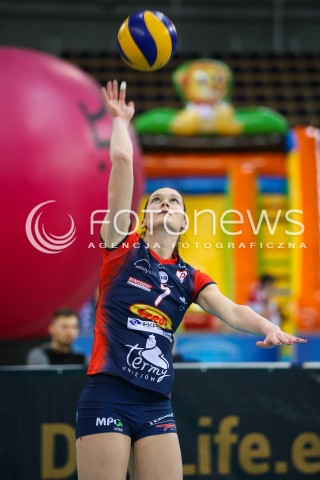  07.12.2017 LODZ SIATKOWKA ORLEN LIGA SEZON 2017/2018<br />
LKS COMMERCECON LODZ - GROT BUDOWLANI LODZ<br />
N/Z JULIA TWARDOWSKA SYLWETKA<br />
 