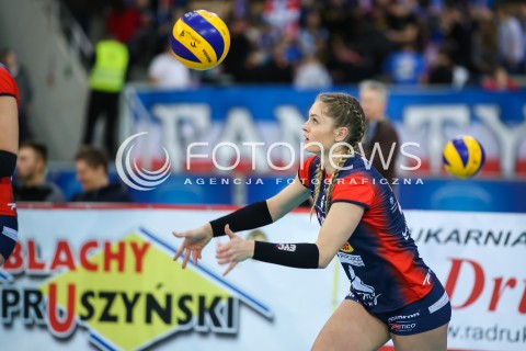  07.12.2017 LODZ SIATKOWKA ORLEN LIGA SEZON 2017/2018<br />
LKS COMMERCECON LODZ - GROT BUDOWLANI LODZ<br />
N/Z MARTYNA GRAJBER SYLWETKA<br />
 