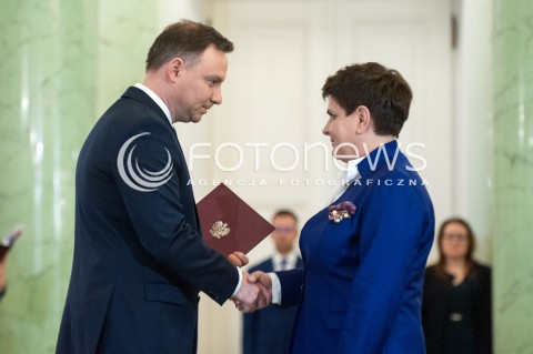  08.12.2017 WARSZAWA<br />UROCZYSTOSC PRZYJECIA DYMISJI RADY MINISTROW I NOMINACJI NA STANOWSKO PREZESA RADY MINISTROW<br />N/Z ANDRZEJ DUDA BEATA SZYDLO<br /> 