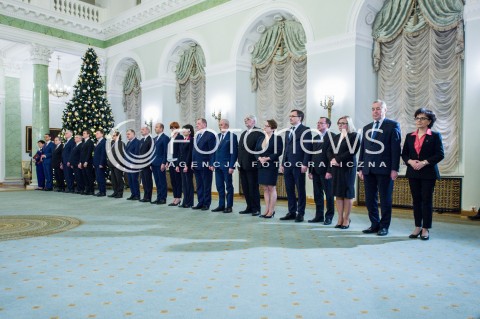  08.12.2017 WARSZAWA<br />UROCZYSTOSC PRZYJECIA DYMISJI RADY MINISTROW I NOMINACJI NA STANOWSKO PREZESA RADY MINISTROW<br />N/Z MINISTROWIE RZADU BEATY SZYDLO BEATA SZYDLO ANTONI MACIEREWICZ MATEUSZ MORAWIECKI PIOTR GLINSKI JAROSLAW GOWIN MATEUSZ MORAWIECKI ANDRZEJ ADAMCZYK WITOLD BANKA MATEUSZ BLASZCZAK MAREK GROBARCZYK KRZYSZTOF JURGIEL KONSTANTY RADZIWILL ELZBIETA RAFALSKA ANNA STREZYNSKA JAN SZYSZKO KRZYSZTOF TCHORZEWSKI WITOLD WASZCZYKOWSKI ANNA ZALEWSKA ZBIGNIEW ZIOBRO MARIUSZ KAMINSKI BEATA KEMPA HENRYK KOWALCZYK ELZBIETA WITEK<br /> 