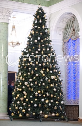  11.12.2017 WARSZAWA<br />POWOLANIE RZADU MATEUSZA MORAWIECKIEGO<br />N/Z CHOINKA W PALACU PREZYDENCKIM<br /> 