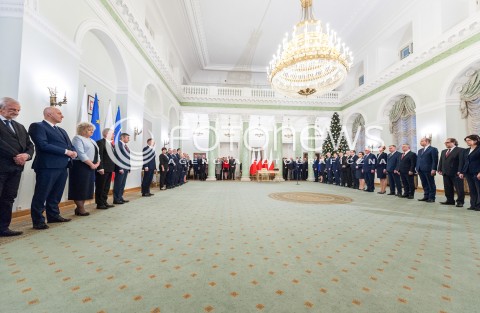  11.12.2017 WARSZAWA<br />POWOLANIE RZADU MATEUSZA MORAWIECKIEGO<br />N/Z RYSZARD TERLECKI JOACHIM BRUDZINSKI MAREK KUCHCINSKI STANISLAW KARCZEWSKI ANDRZEJ DUDA BEATA SZYDLO MATEUSZ MORAWIECKI ZBIGNIEW ZIOBRO ANTONI MACIEREWICZ KRZYSZTOF SZCZERSKI KRZYSZTOF LAPINSKI JULIA PRZYLEBSKA<br /> 
