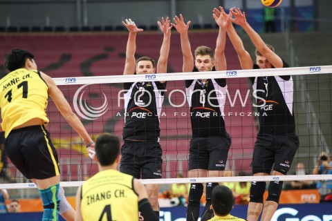  12.12.2017 LODZ<br />
SIATKOWKA KLUBOWE MISTRZOSTWA SWIATA 2017 MEN VOLLEYBALL POLAND <br />
PGE SKRA BELCHATOW - SHANGHAI VC<br />
N/Z MARIUSZ WLAZLY KAROL KLOS BARTOSZ BEDNORZ<br />
 