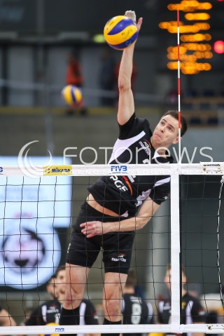  12.12.2017 LODZ<br />
SIATKOWKA KLUBOWE MISTRZOSTWA SWIATA 2017 MEN VOLLEYBALL POLAND <br />
PGE SKRA BELCHATOW - SHANGHAI VC<br />
N/Z MARIUSZ WLAZLY SYLWETKA<br />
 