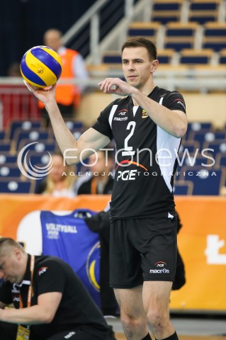  12.12.2017 LODZ<br />
SIATKOWKA KLUBOWE MISTRZOSTWA SWIATA 2017 MEN VOLLEYBALL POLAND <br />
PGE SKRA BELCHATOW - SHANGHAI VC<br />
N/Z MARIUSZ WLAZLY SYLWETKA<br />
 