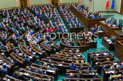  12.12.2017 WARSZAWA SEJM<br />POSIEDZENIE SEJMU<br />EXPOSE PREMIERA MATEUSZA MORAWIECKIEGO<br />N/Z MATEUSZ MORAWIECKI SEJM SALA WIDOK VIEW POSLOWIE<br /> 