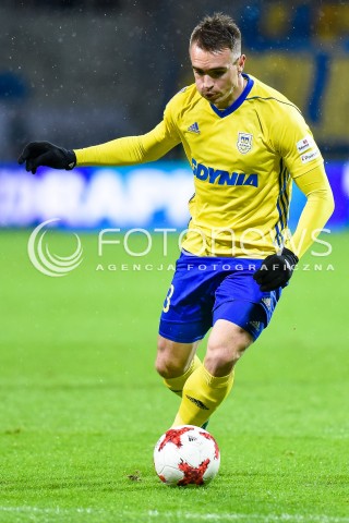  12.12.2017 GDYNIA<br />PILKA NOZNA - EKSTRAKLASA SEZON 2017/2018<br />MECZ ARKA GDYNIA - GORNIK ZABRZE<br />N/Z MARCIN WARCHOLAK<br /> 