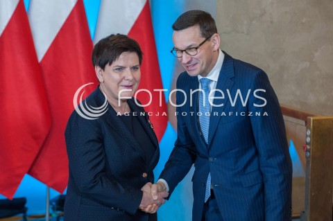  13.12.2017 WARSZAWA<br />POWITANIE PREMIERA MATEUSZA MORAWIECKIEGO W KANCELARII PREZESA RADY MINISTROW<br />N/Z BEATA SZYDLO MATEUSZ MORAWIECKI<br /> 
