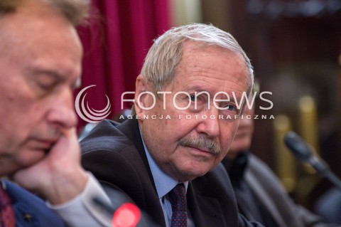  13.12.2017 WARSZAWA<br />KONFERENCJA STRATEGIA CZY PLAN KREMLA DEBATA STOWARZYSZENIA EUROATLANTYCKIEGO<br />N/Z JANUSZ ONYSZKIEWICZ<br /> 