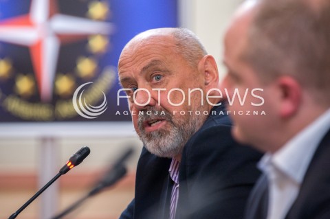  13.12.2017 WARSZAWA<br />KONFERENCJA STRATEGIA CZY PLAN KREMLA DEBATA STOWARZYSZENIA EUROATLANTYCKIEGO<br />N/Z WACLAW RADZIWINOWICZ<br /> 