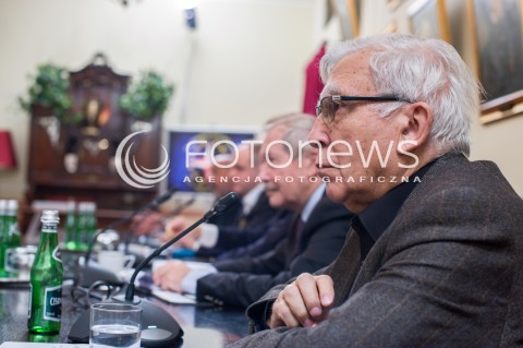  13.12.2017 WARSZAWA<br />KONFERENCJA STRATEGIA CZY PLAN KREMLA DEBATA STOWARZYSZENIA EUROATLANTYCKIEGO<br />N/Z ADAM DANIEL ROTFELD<br /> 