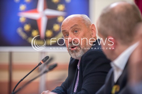  13.12.2017 WARSZAWA<br />KONFERENCJA STRATEGIA CZY PLAN KREMLA DEBATA STOWARZYSZENIA EUROATLANTYCKIEGO<br />N/Z WACLAW RADZIWINOWICZ<br /> 