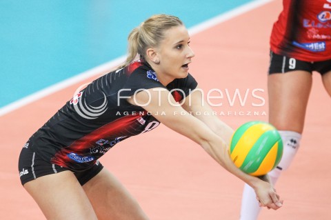  13.12.2017 RZESZOW POLAND<br />SIATKOWKA LIGA MISTRZYN <br />2018 CEV VOLLEYBALL CHAMPIONS LEAGUE - WOMEN <br />MECZ DEVELOPRES SKYRES RZESZOW - ASPTT MULHOUSE VB <br />N/Z LISA JEANPIERRE SYLWETKA <br /> 