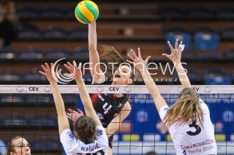  13.12.2017 RZESZOW POLAND<br />SIATKOWKA LIGA MISTRZYN <br />2018 CEV VOLLEYBALL CHAMPIONS LEAGUE - WOMEN <br />MECZ DEVELOPRES SKYRES RZESZOW - ASPTT MULHOUSE VB <br />N/Z BRITT HERBOTS <br /> 