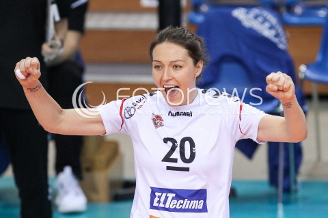  16.12.2017 RZESZOW <br />SIATKOWKA LIGA SIATKOWKI KOBIET LSK 2017/2018 WOMEN VOLLEYBALL POLAND POLISH LEAGUE <br />MECZ DEVELOPRES SKYRES RZESZOW - POLI BUDOWLANI TORUN<br />N/Z JELENA BLAGOJEVIC SYLWETKA RADOSC EMOCJE <br /> 