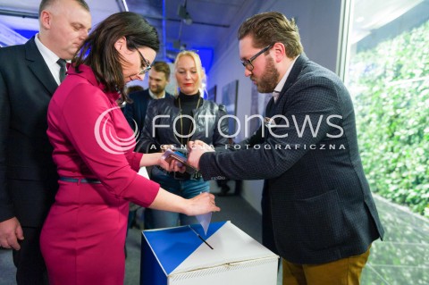  16.12.2017 WARSZAWA<br />RADA KRAJOWA NOWOCZESNEJ W WARSZAWIE<br />N/Z KAMILA GASIUK PIHOWICZ<br /> 