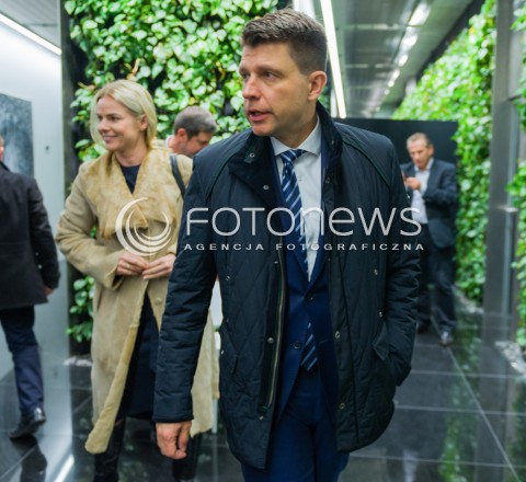  16.12.2017 WARSZAWA<br />RADA KRAJOWA NOWOCZESNEJ W WARSZAWIE<br />N/Z JOANNA SCHMIDT RYSZARD PETRU<br /> 